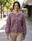 Belinda | Versatile Women’s Cardigan for All Occasions